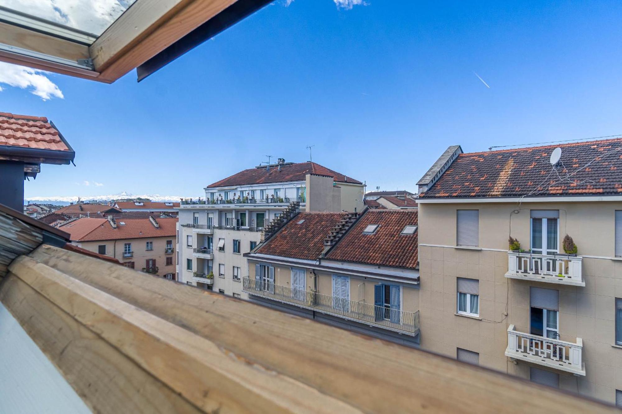 Politecnico & Crocetta Elegant Flat Appartement Turin