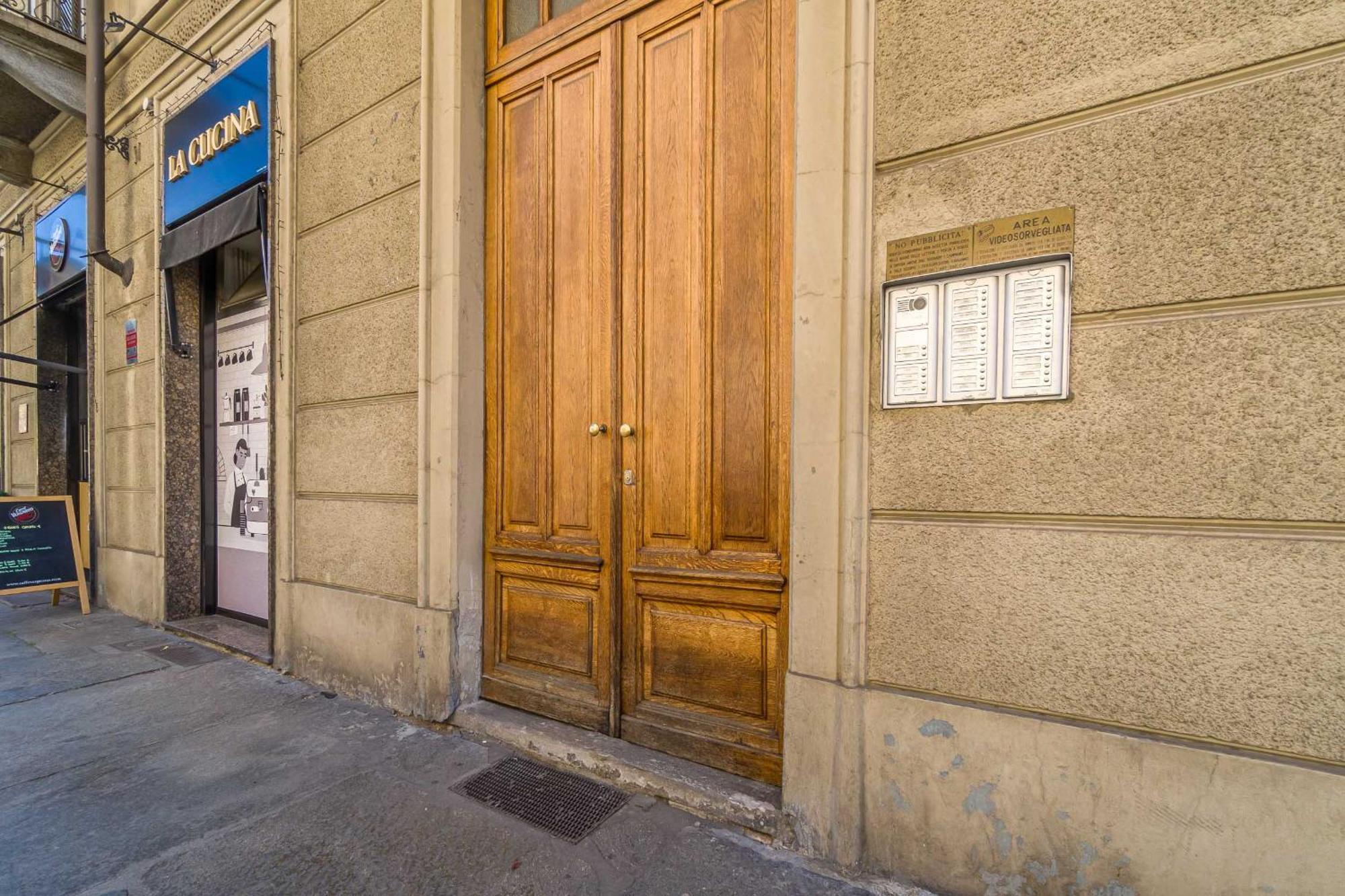Politecnico & Crocetta Elegant Flat Appartement Turin